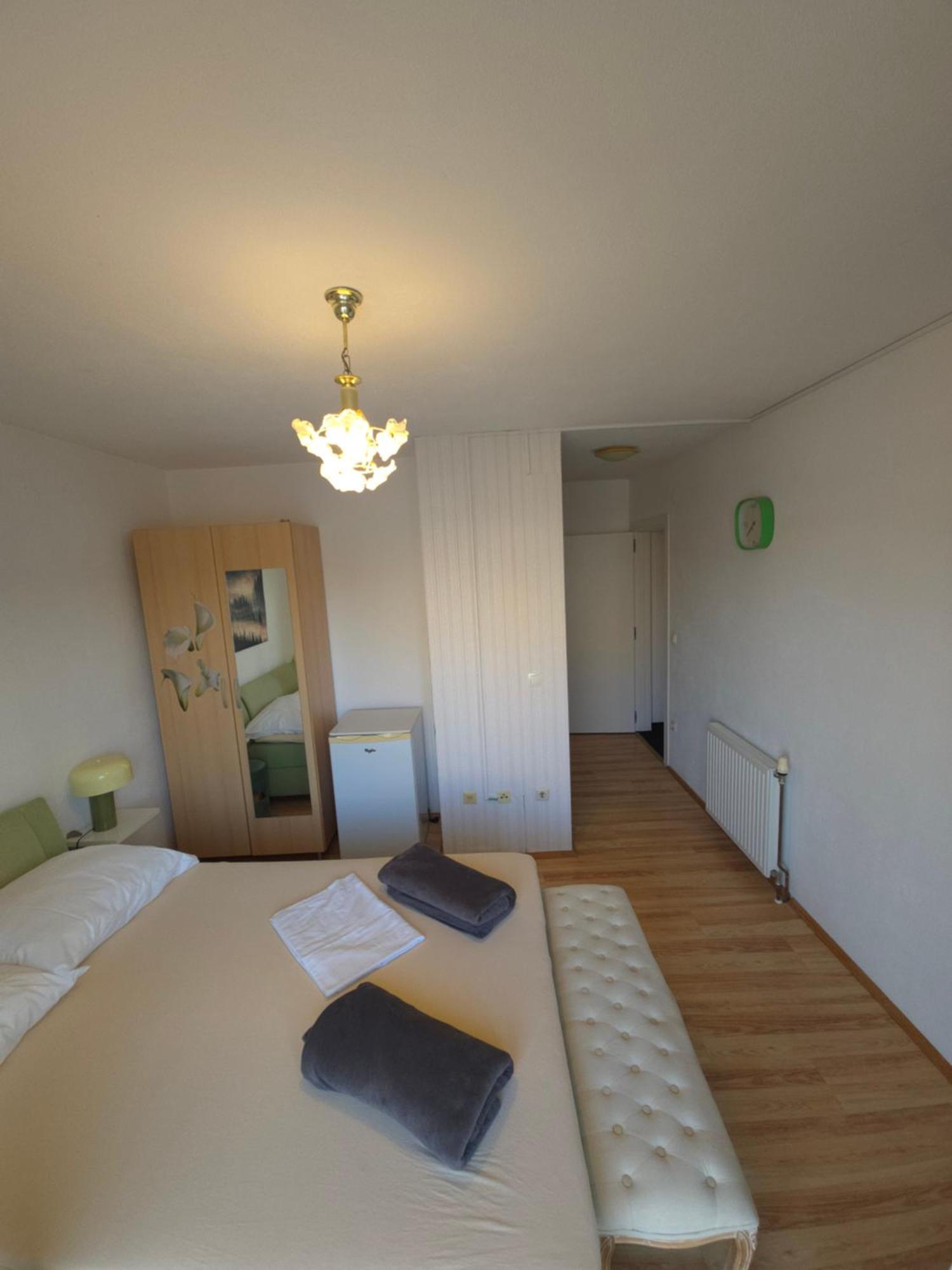 Apartments Ars Vivendi 特罗吉尔 外观 照片